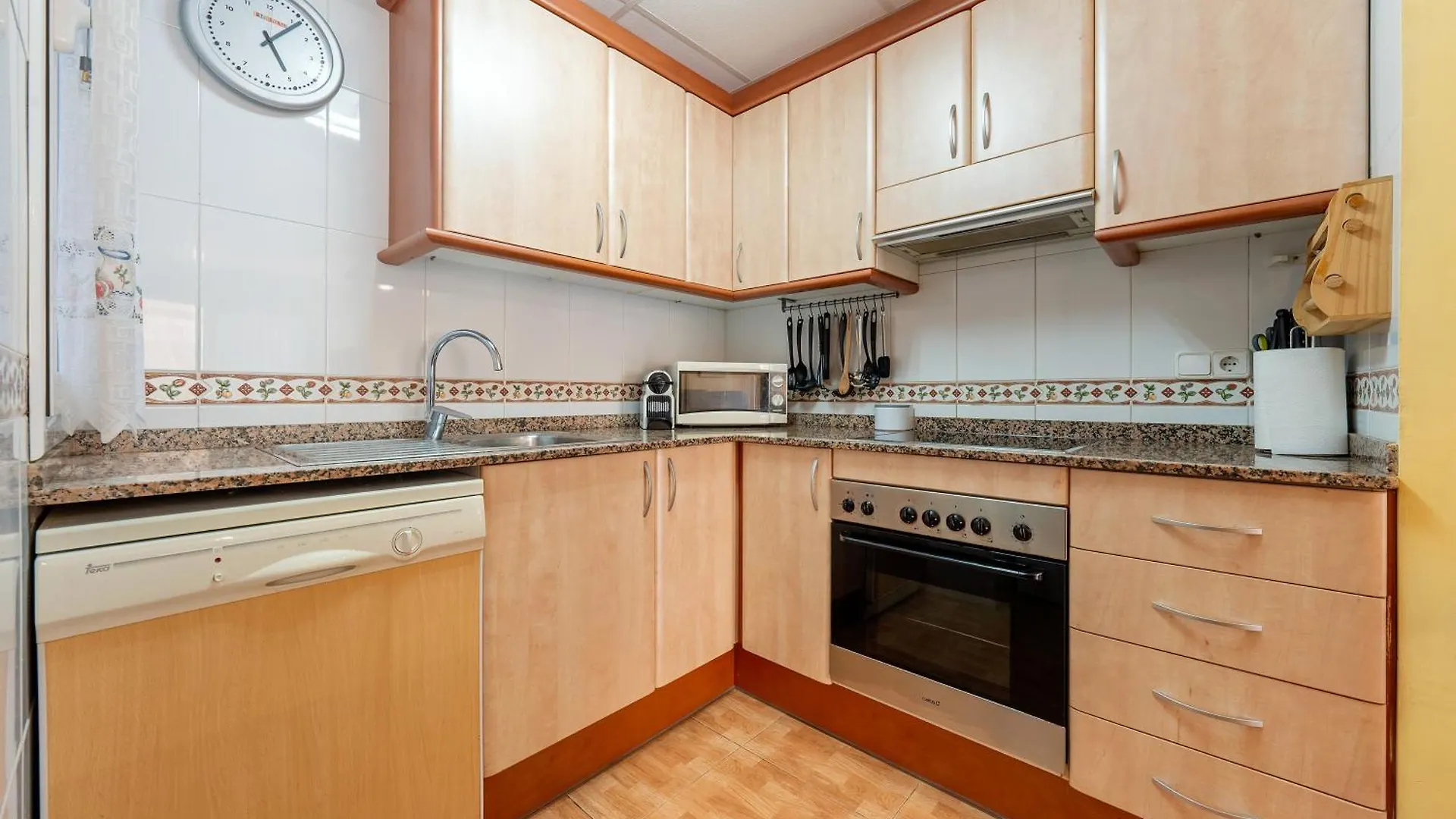 Edificio Simancas Apartment Sant Carles De La Rapita 0*,  Spain